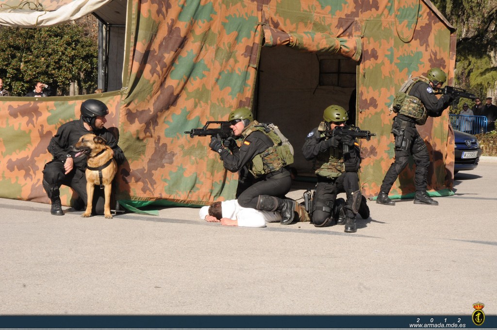 Madrid - Exhibición de la Unidad Canina, Unidad de escoltas y Equipos Operativos de Seguridad 